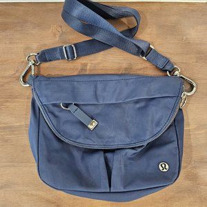 LULULEMON Blue All Night Festival Bag 5L